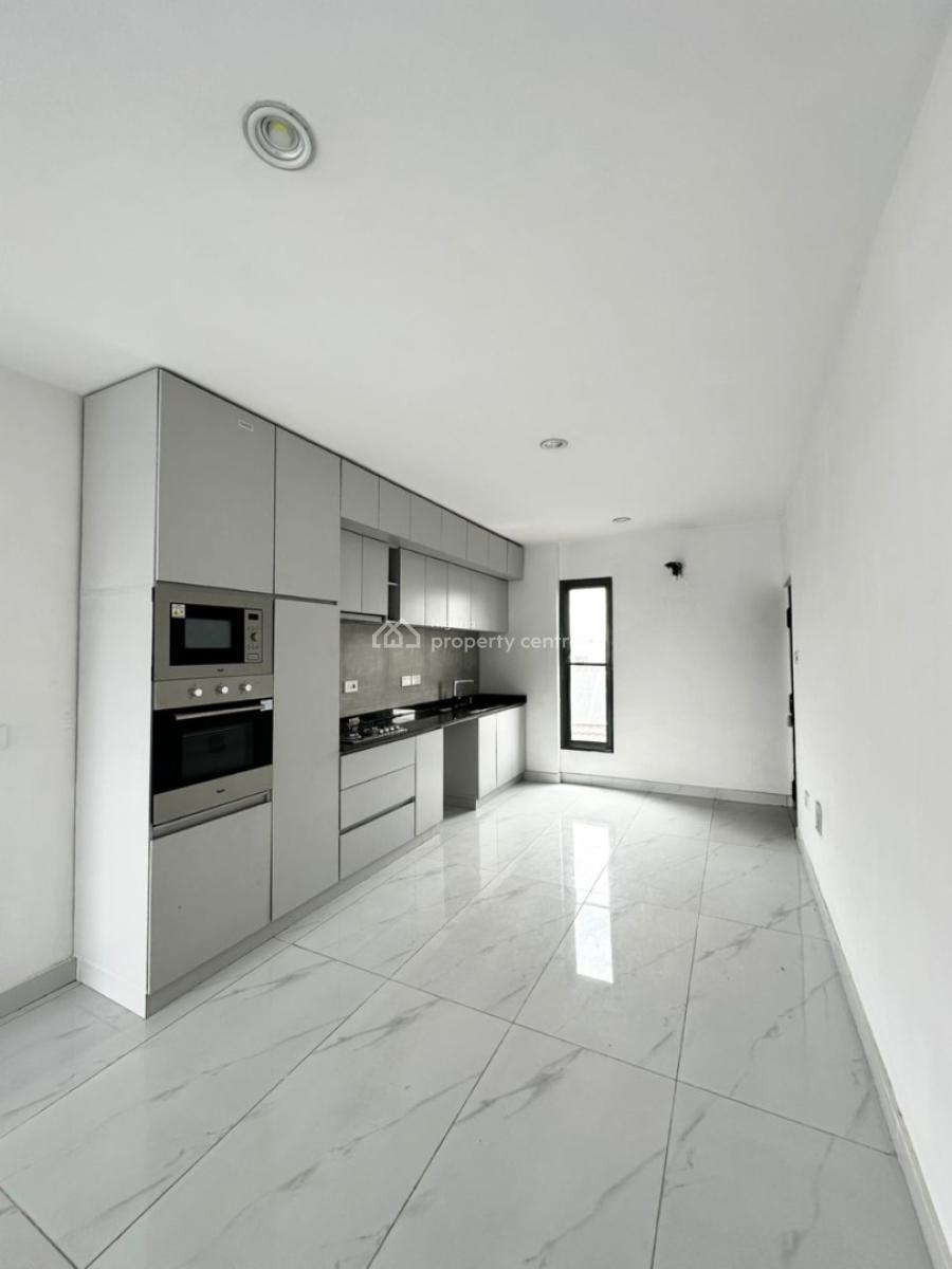 3 Units of a Nice 3 Bedroom Apartment with Rooftop Swimming Pool, Lekki Phase 1, Lekki, Lagos, Flat / Apartment for Rent