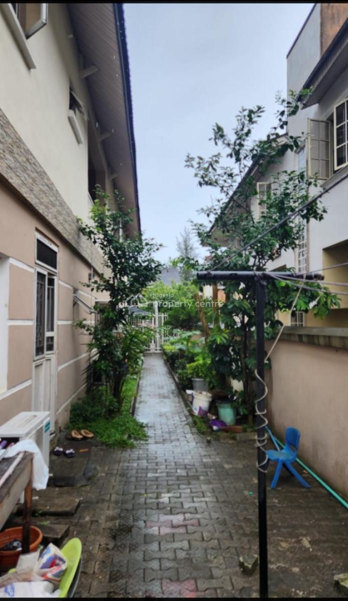Luxury 4 Bedroom Fully Detached House with Bq in a Gated Estate, Carlton Gate Estate Chevron Drive, Lekki Phase 2, Lekki, Lagos, Detached Duplex for Sale