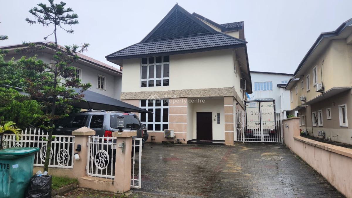 Luxury 4 Bedroom Fully Detached House with Bq in a Gated Estate, Carlton Gate Estate Chevron Drive, Lekki Phase 2, Lekki, Lagos, Detached Duplex for Sale
