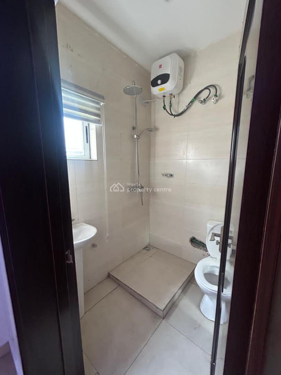 Fully Furnished & Serviced 1bedroom Apartment with Pool & Gym, Off Admiralty Road, Lekki Phase 1, Lekki, Lagos, Flat / Apartment for Rent