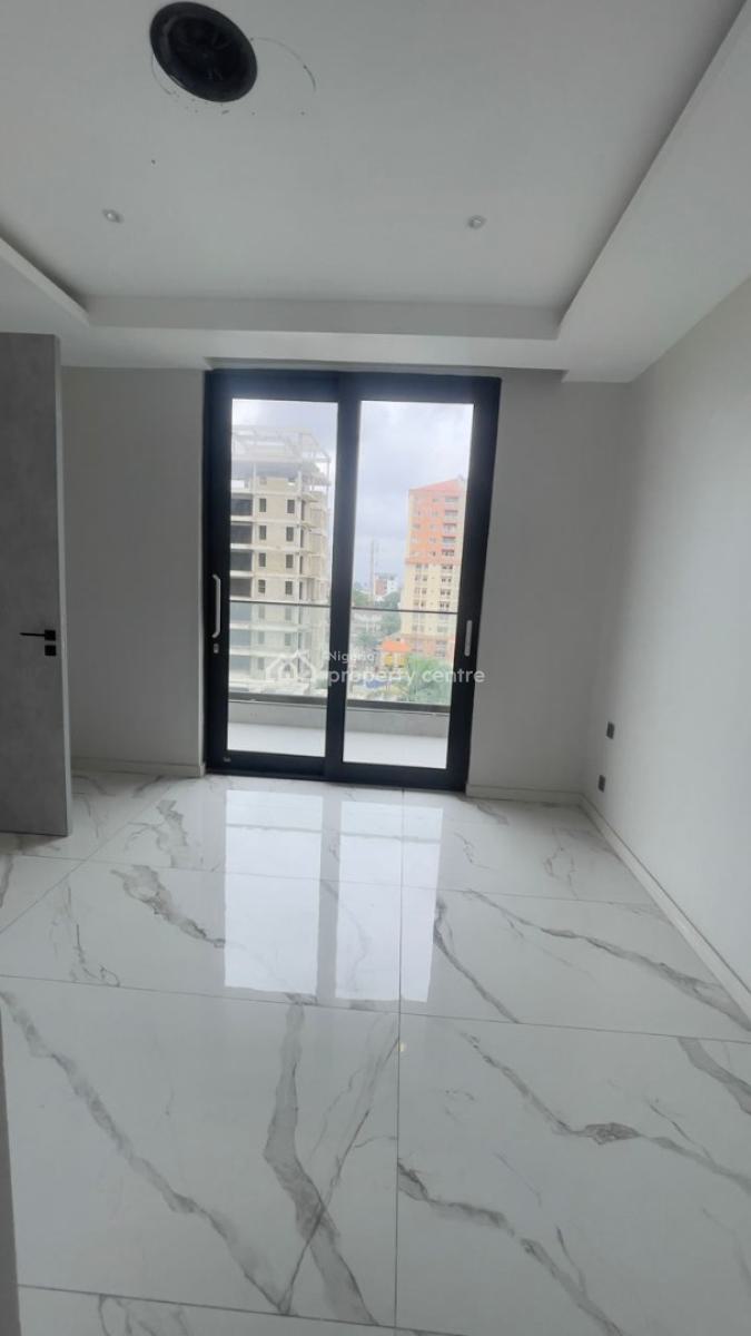 a Luxurious 4 Bedroom Flat with Pool, Old Ikoyi, Ikoyi, Lagos, Flat / Apartment for Sale