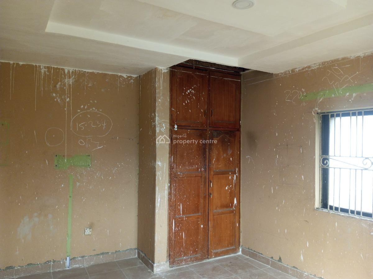 Well Renovated 3 Bedroom Flat in a Secured Estate, Badore, Ajah, Lagos, Flat / Apartment for Rent
