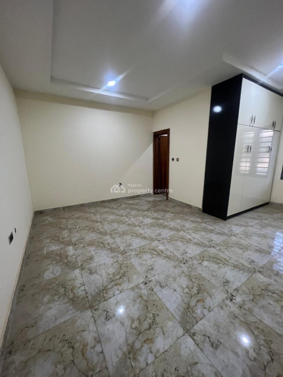 4 Bedroom Terraced Duplex, Gwarinpa, Abuja, House for Sale