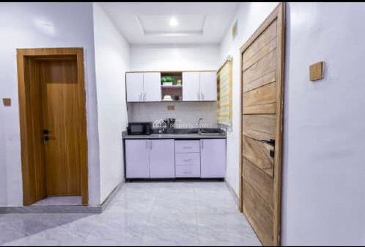 a Studio Apartment, Ibadan, Ibadan, Oyo, Self Contain (single Rooms) for Sale