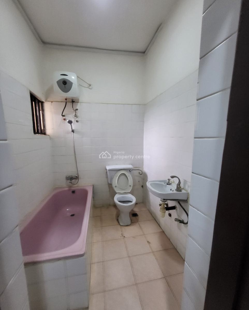 Luxurious Massive 3bedroom Flat, By Printing and Minting, Garki, Abuja, Flat / Apartment for Rent