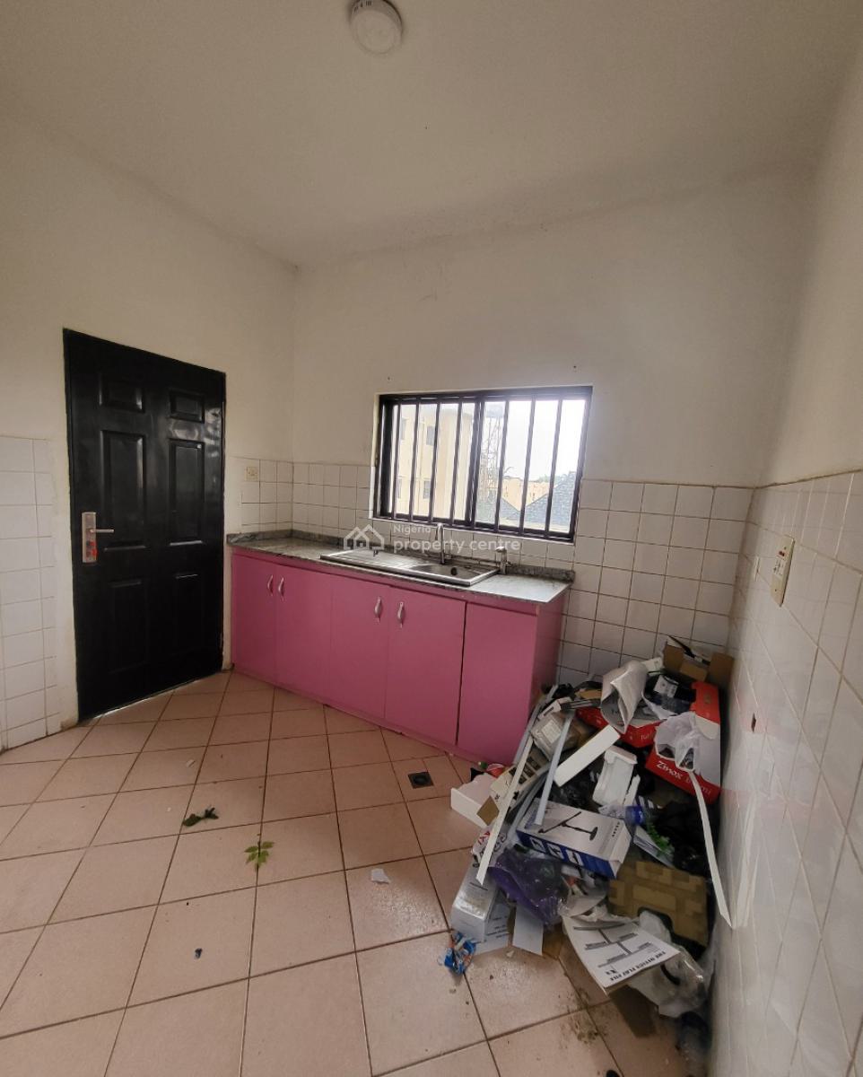 Luxurious Massive 3bedroom Flat, By Printing and Minting, Garki, Abuja, Flat / Apartment for Rent