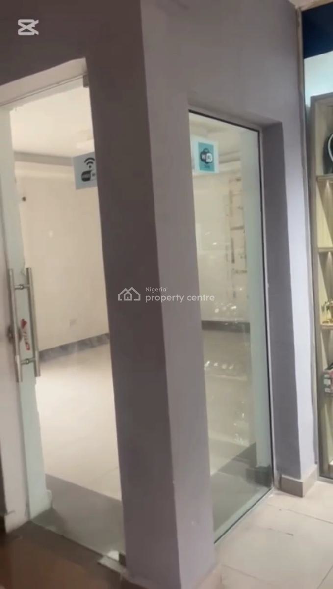Serviced Office Space Upstairs Measuring 25sqm, Off Admiralty Way, Lekki Phase 1, Lekki, Lagos, Office Space for Rent