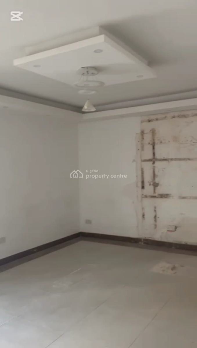 Serviced Office Space Upstairs Measuring 25sqm, Off Admiralty Way, Lekki Phase 1, Lekki, Lagos, Office Space for Rent