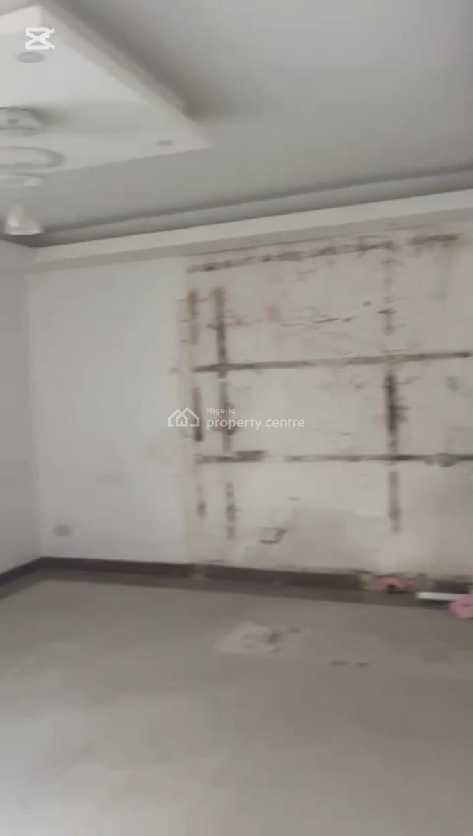 Serviced Office Space Upstairs Measuring 25sqm, Off Admiralty Way, Lekki Phase 1, Lekki, Lagos, Office Space for Rent