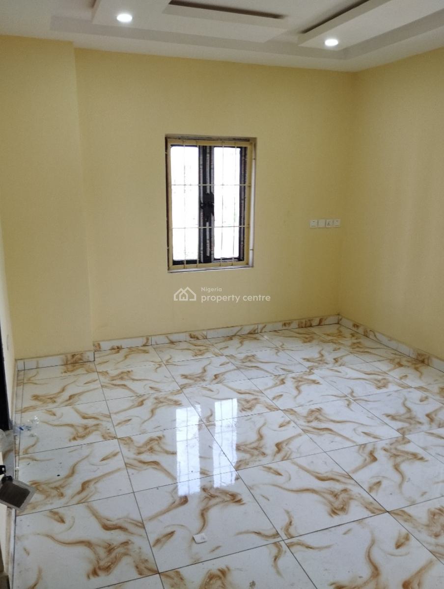 Luxury Specious 3 Bedroom Apartment on Well Tarred Road, News Engineering, Close to The Express, Dawaki, Gwarinpa, Abuja, Flat / Apartment for Rent