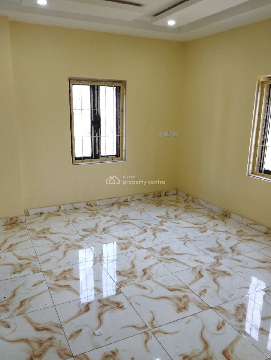 Luxury Specious 3 Bedroom Apartment on Well Tarred Road, News Engineering, Close to The Express, Dawaki, Gwarinpa, Abuja, Flat / Apartment for Rent