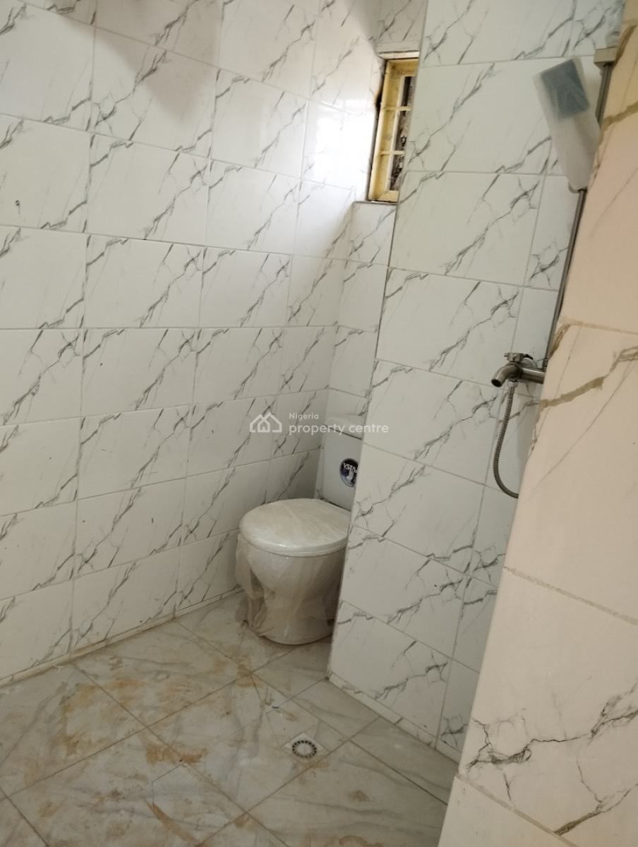 Luxury Specious 3 Bedroom Apartment on Well Tarred Road, News Engineering, Close to The Express, Dawaki, Gwarinpa, Abuja, Flat / Apartment for Rent