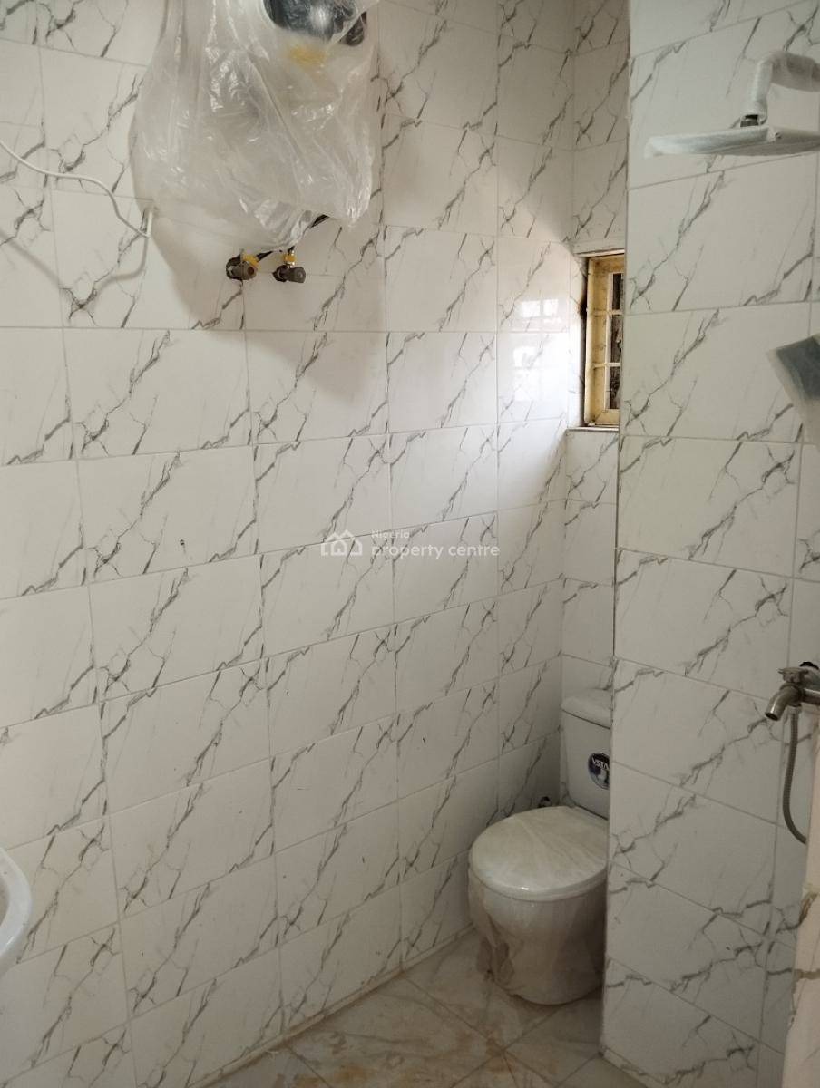 Luxury Specious 3 Bedroom Apartment on Well Tarred Road, News Engineering, Close to The Express, Dawaki, Gwarinpa, Abuja, Flat / Apartment for Rent