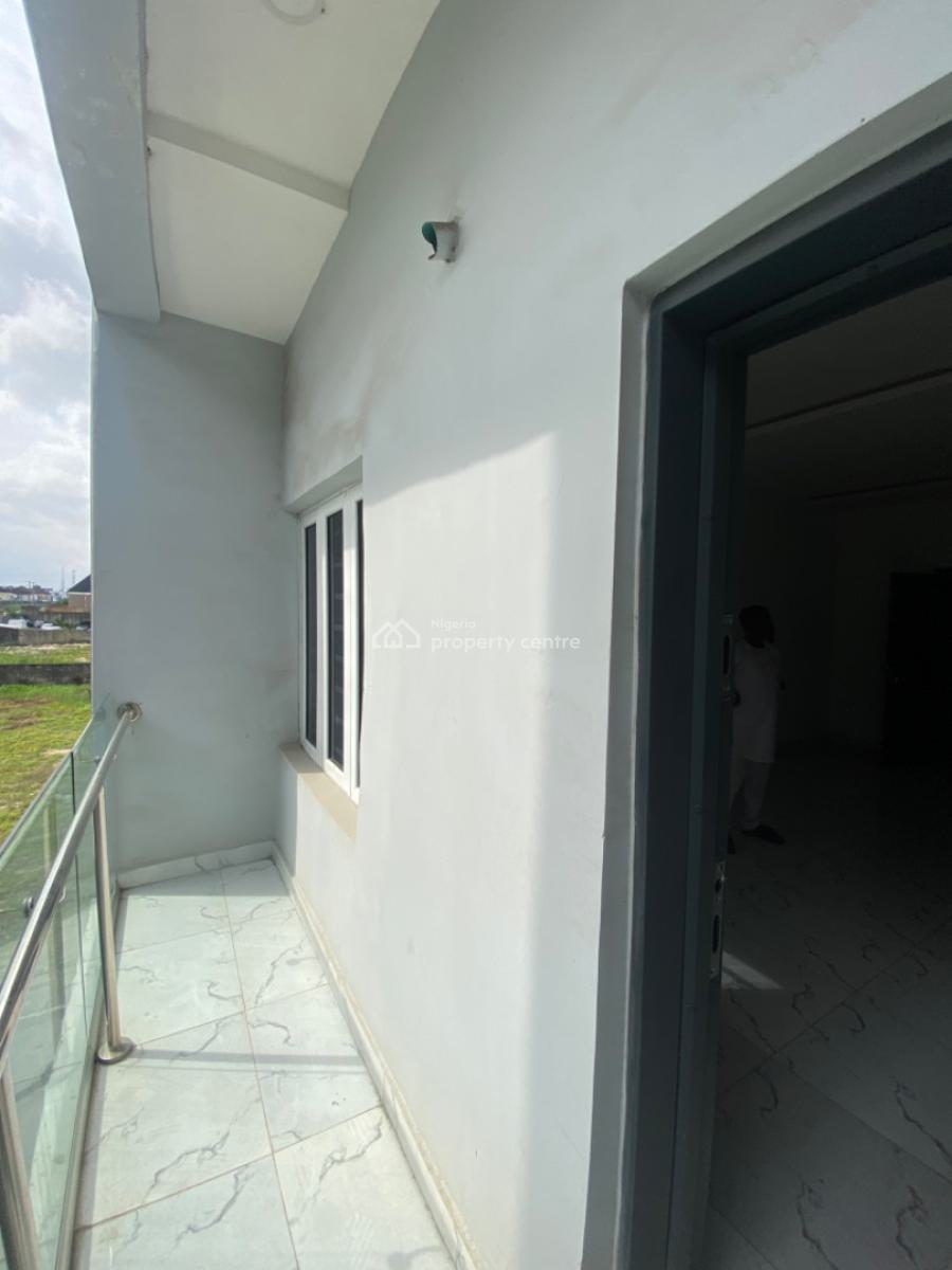 Very Sweet and Lovable Classic 4bedroom Duplex Terrace Just Out, Ilaje, Ilaje, Ajah, Lagos, Flat / Apartment for Rent
