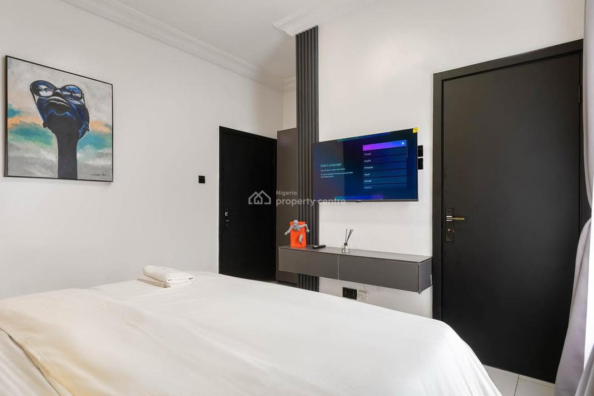 Two Bedroom Apartment @ Shonibare, Maryland, Lagos, Flat / Apartment for Rent