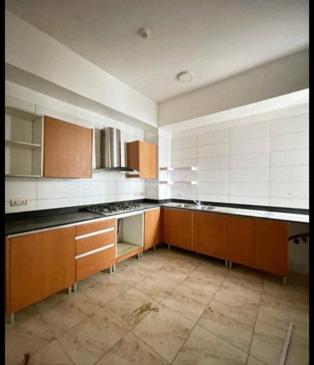 Fully Serviced 3 Bedroom Apartment on 2nd Floor, Off Freedom Way Ikate, Lekki Phase 1, Lekki, Lagos, Flat / Apartment for Rent