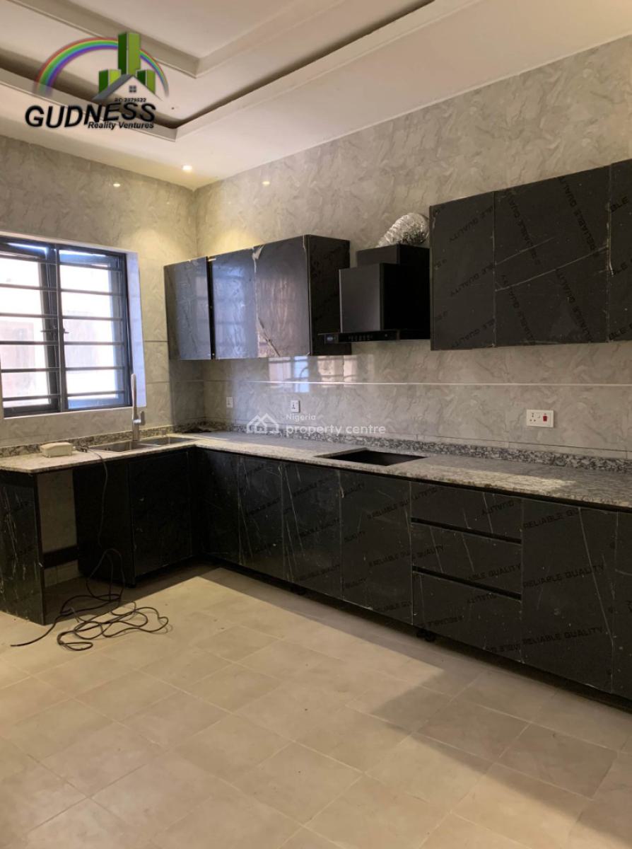5 Bedroom Fully Detached Duplex (commercial/residential), Ologolo, Lekki, Lagos, Detached Duplex for Rent