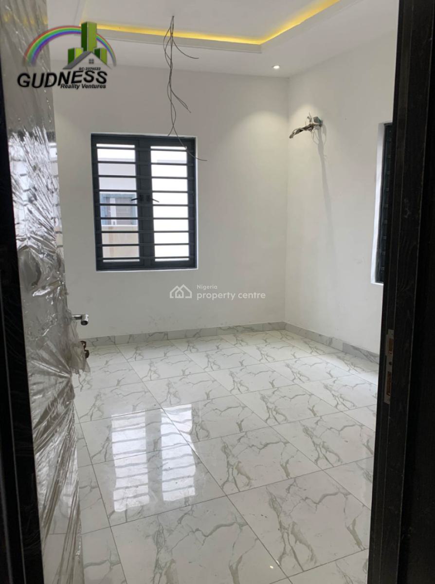 5 Bedroom Fully Detached Duplex (commercial/residential), Ologolo, Lekki, Lagos, Detached Duplex for Rent