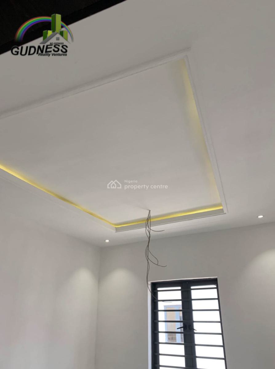 5 Bedroom Fully Detached Duplex (commercial/residential), Ologolo, Lekki, Lagos, Detached Duplex for Rent