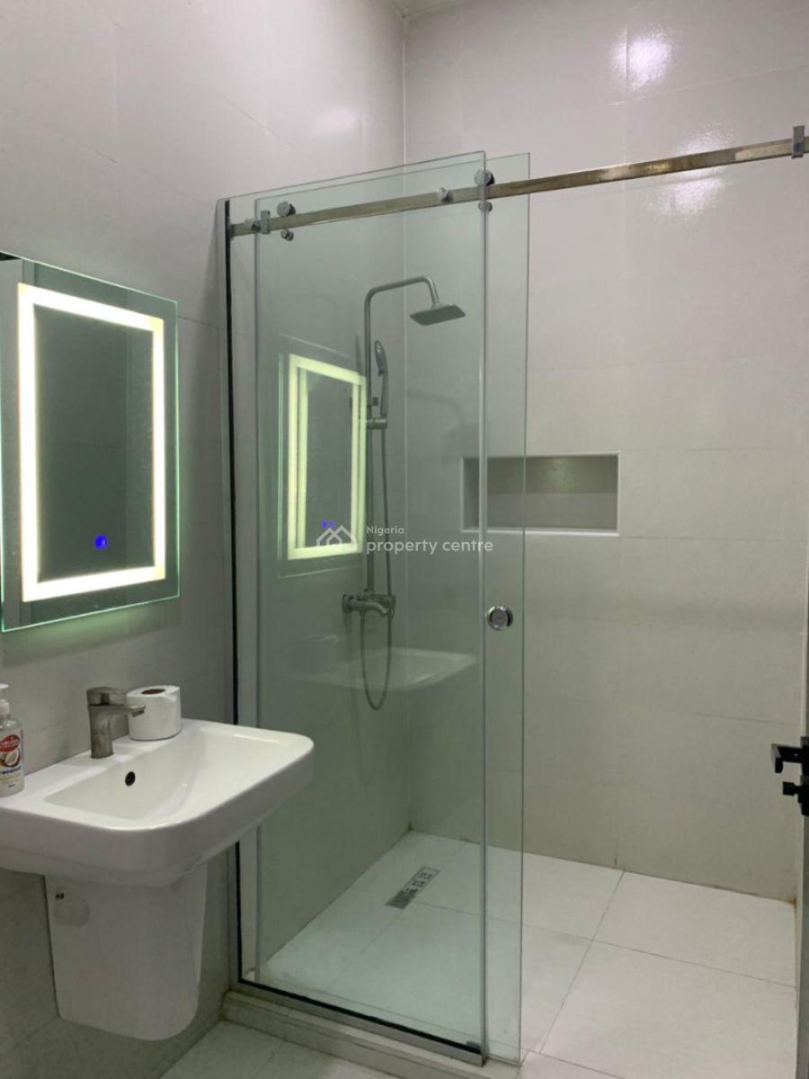 an Elegantly Crafted 2 Bedroom Apartment, Ilasan, Behind Blanco Supermarket, Lekki, Lagos, Flat / Apartment Short Let