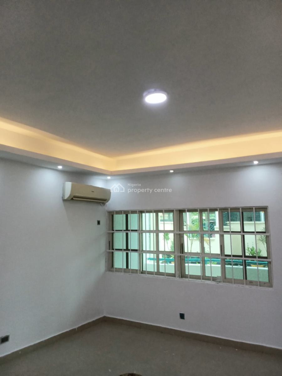 a Very Spacious 2 Bedroom Flat with Pool and Bq, Old Ikoyi, Ikoyi, Lagos, Flat / Apartment for Rent