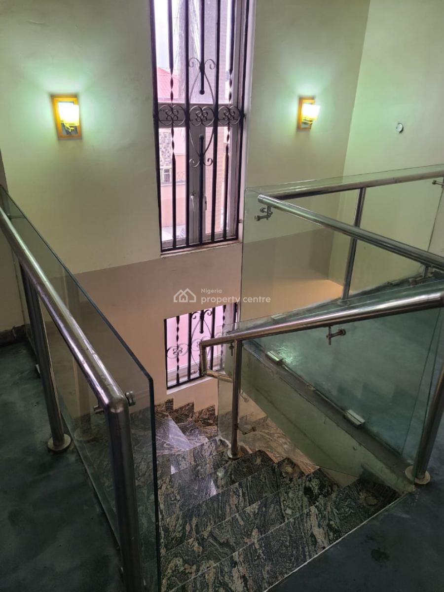 Smart 5 Bedroom Detached Duplex with 2 Bq and Pool, Gra Phase 2, Magodo, Lagos, Detached Duplex for Sale