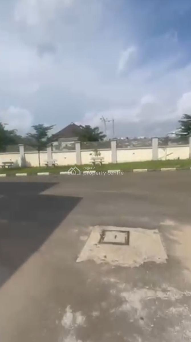 Luxury 5  Bedroom Terraces + 2 Living Rooms+ 5 Balconies+ 1 Bq, Guzape Main, Guzape District, Abuja, House for Sale