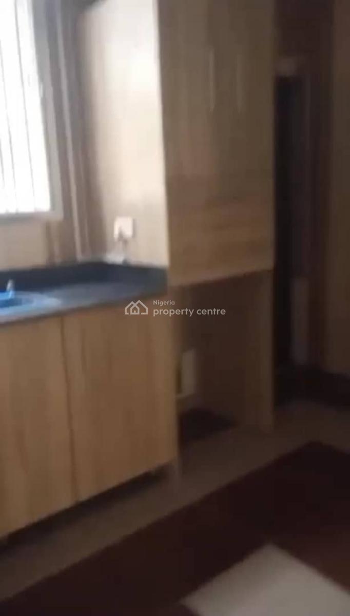 Lovely 3 Bedroom Flat, Alaka Estate, Surulere, Lagos, Flat / Apartment for Rent