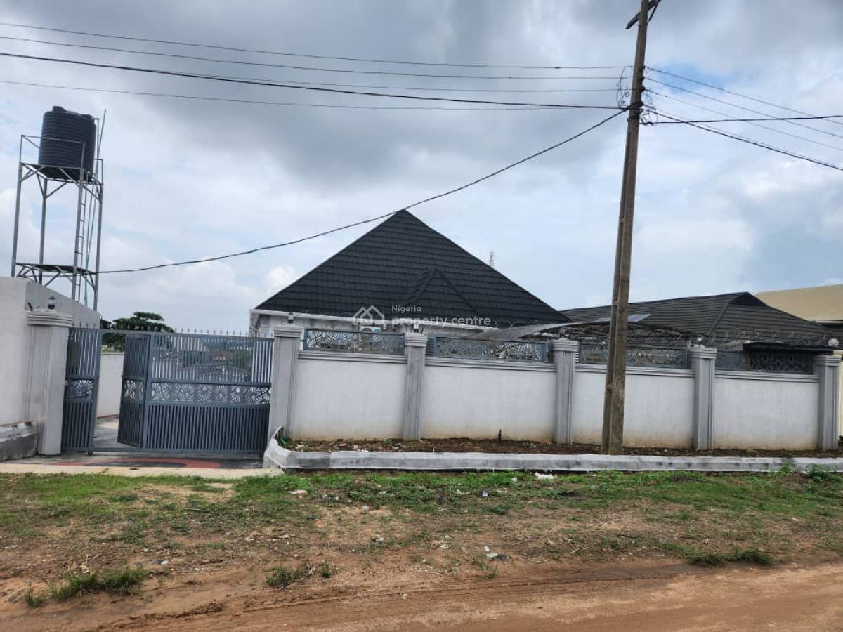 4 Bedroom Bungalow with 2 Bedroom Flat, Lagelu Estate   Challenge, Ibadan, Oyo, Detached Bungalow for Sale