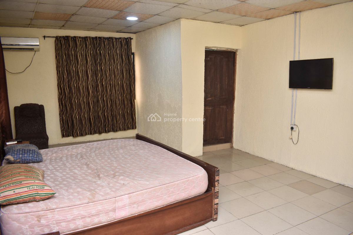 a Big Self-contain Serviced Apartment, Opposite The Nnpc Depot About 15 Minutes From The Airport Road, Isolo, Lagos, Self Contain (single Rooms) for Rent