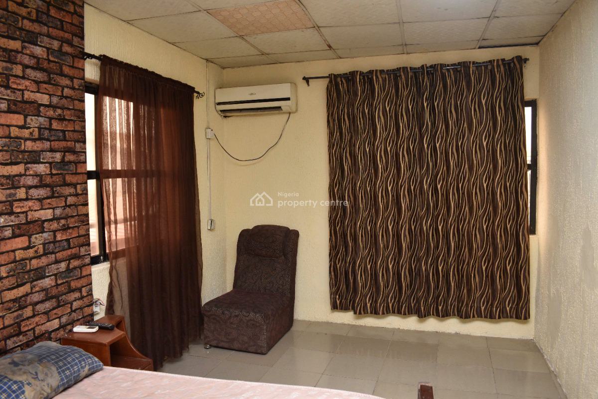 a Big Self-contain Serviced Apartment, Opposite The Nnpc Depot About 15 Minutes From The Airport Road, Isolo, Lagos, Self Contain (single Rooms) for Rent