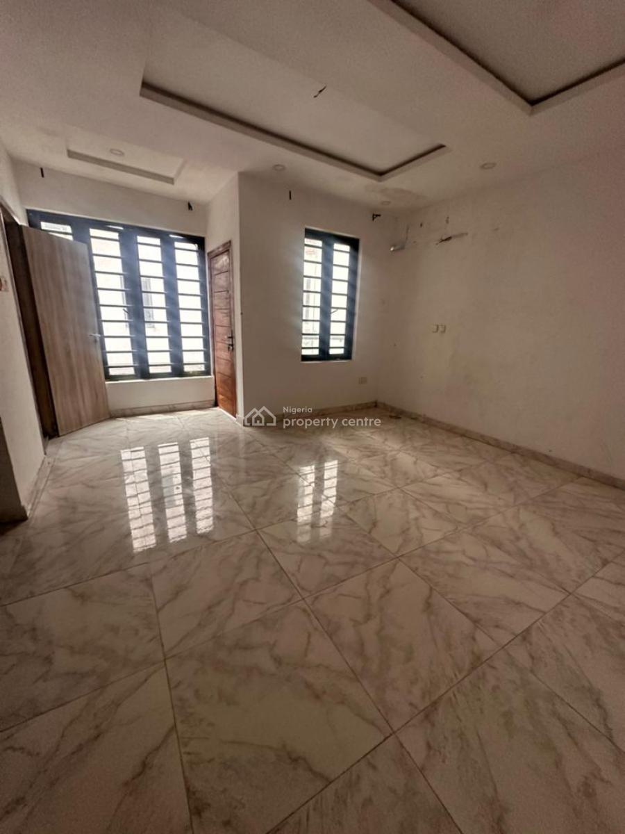 Executive 3 Bedroom Terrace Duplex, Ologolo, Lekki, Lagos, Terraced Duplex for Rent
