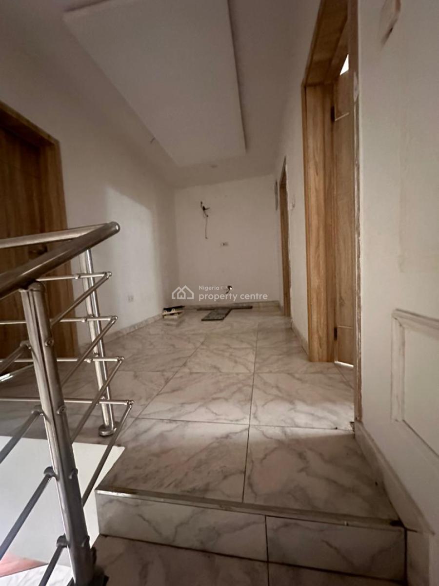 Executive 3 Bedroom Terrace Duplex, Ologolo, Lekki, Lagos, Terraced Duplex for Rent