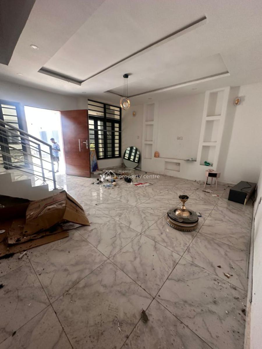 Executive 3 Bedroom Terrace Duplex, Ologolo, Lekki, Lagos, Terraced Duplex for Rent