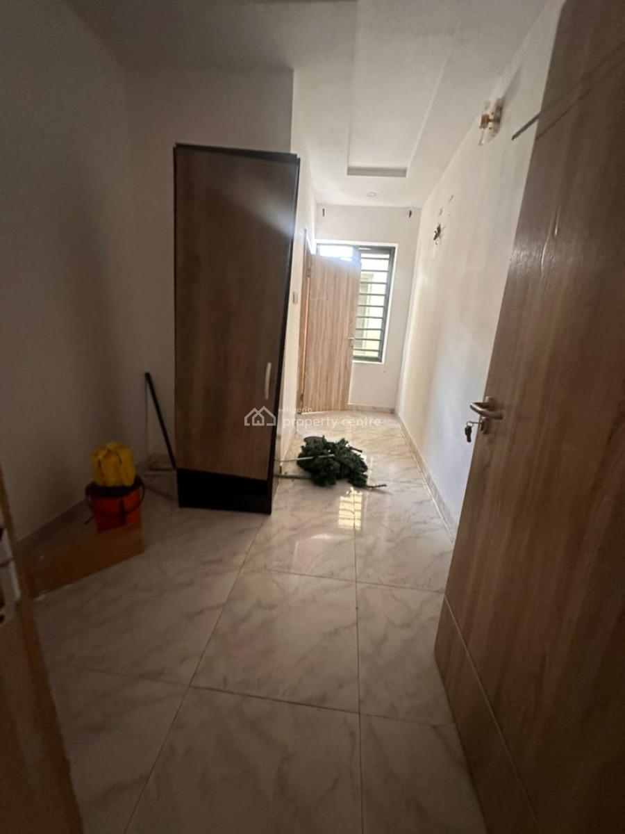Executive 3 Bedroom Terrace Duplex, Ologolo, Lekki, Lagos, Terraced Duplex for Rent