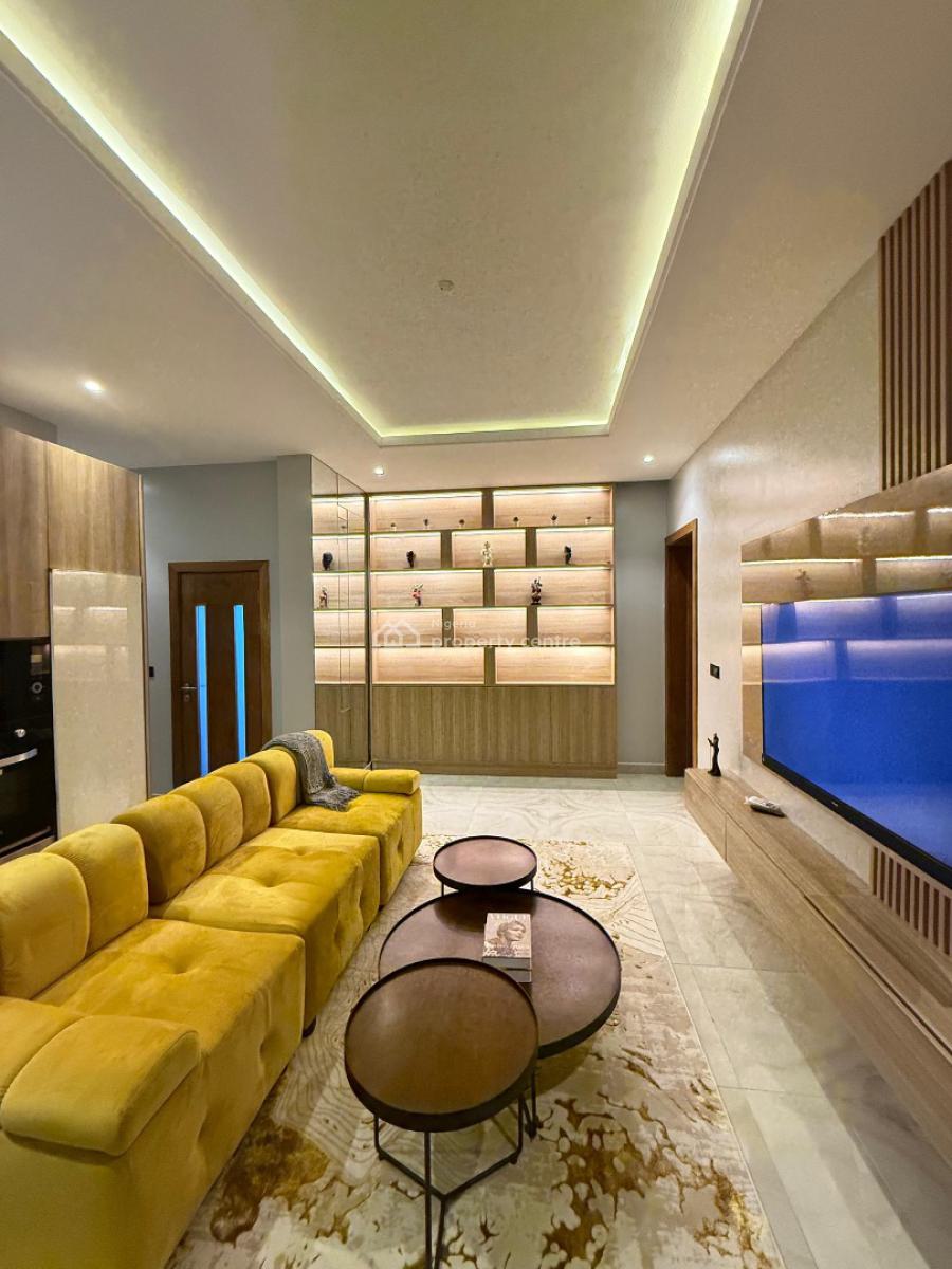 Luxury One Bedroom with Pool, Ezra Court, Lekki Phase 1, Lekki, Lagos, Flat / Apartment Short Let