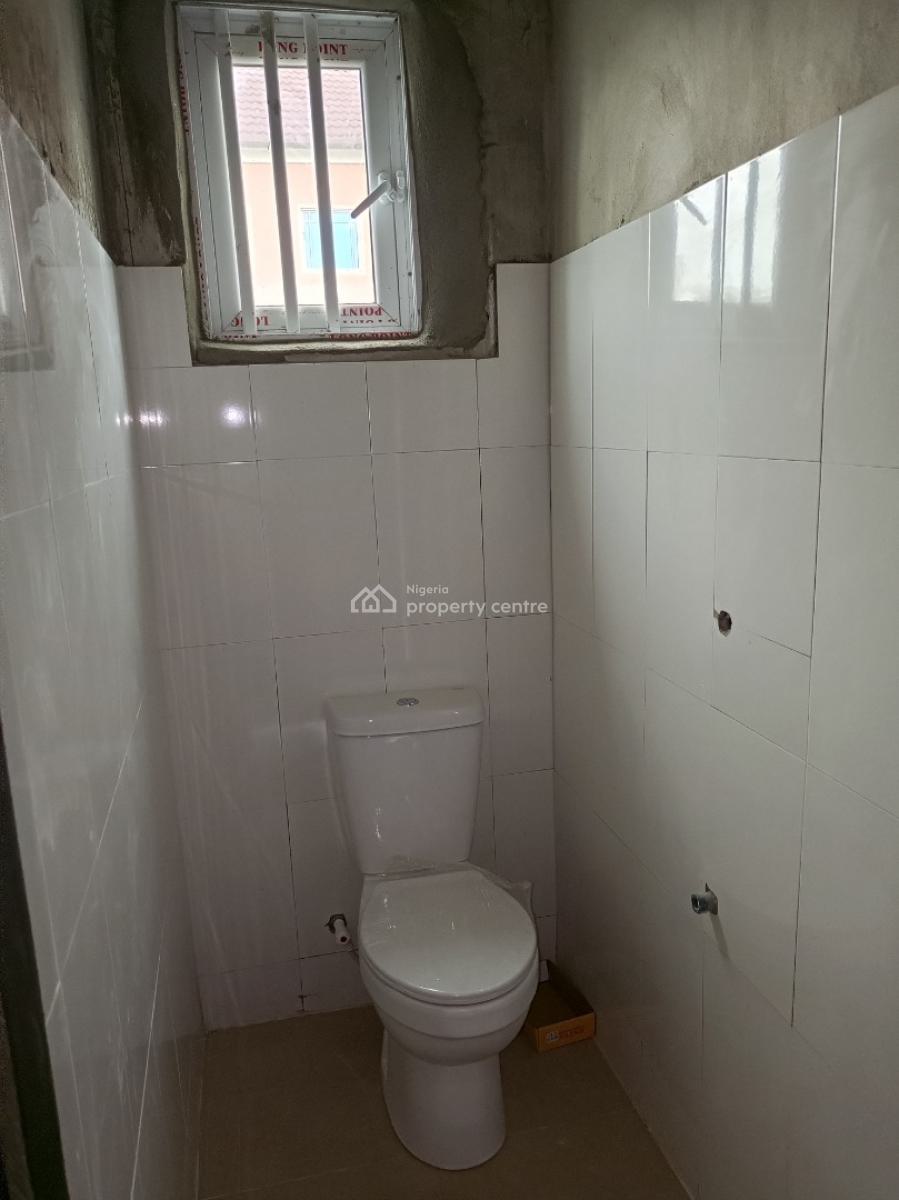 Self Contained, Seaside Estate, Badore, Ajah, Lagos, Self Contain (single Rooms) for Rent