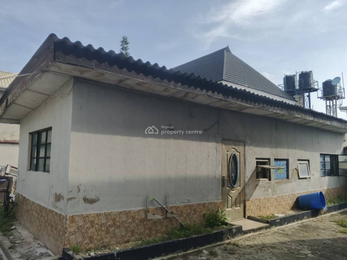 2 Room Miniflat Commercial Space, Lekki Phase 1, Lekki, Lagos, Flat / Apartment for Rent