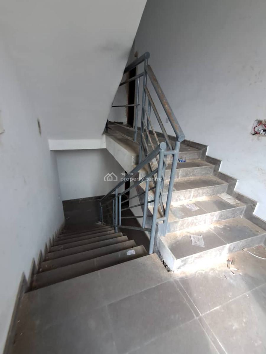 Newly Built 2-bedroom Apartment Ocean View, New Road Alpha Beach Chevron, Lekki, Lagos, Flat / Apartment for Rent