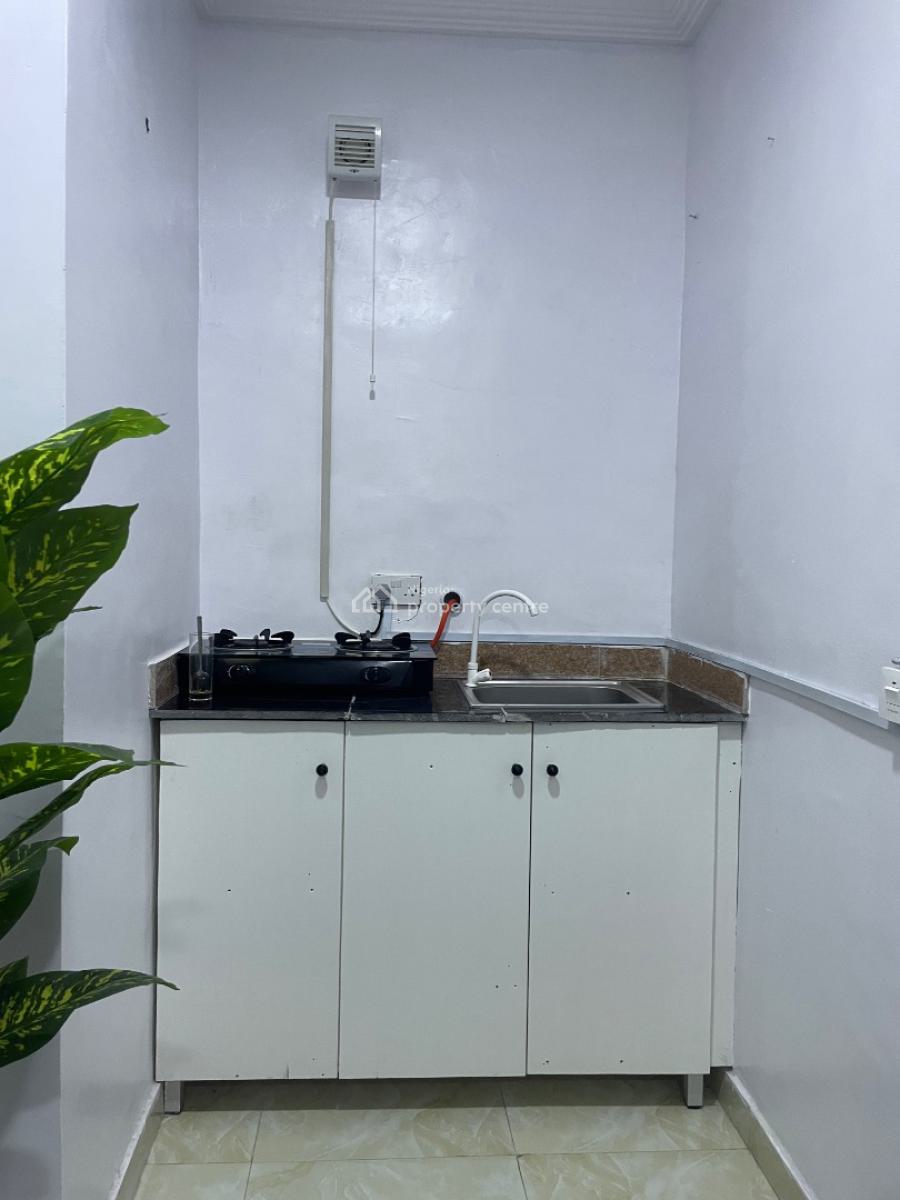 Service Open Plan Mini Flat, Chevron Drive, Lekki, Lagos, Mini Flat (room and Parlour) for Rent