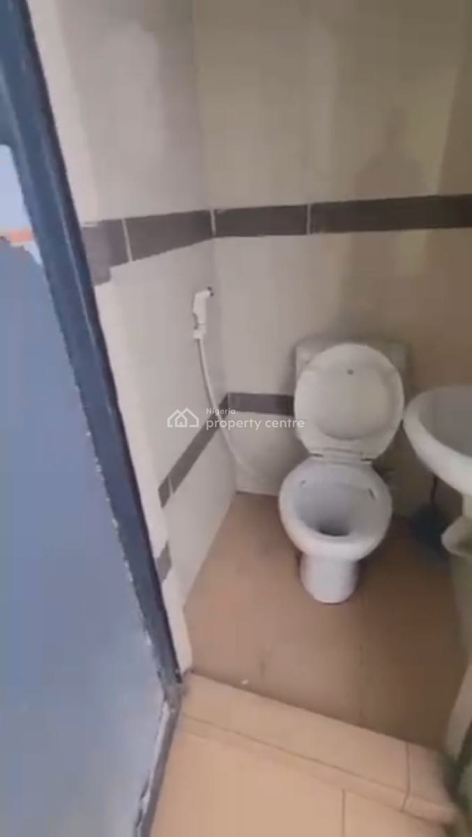 Spacious Brand New 2 Bedroom with Dining Area, Cabinet, Wardrobe, Morocco, Shomolu, Lagos, Flat / Apartment for Rent