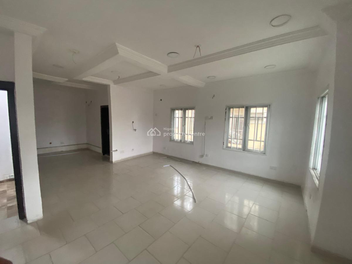 7-room Detached Duplex Ideal for Commercial Use, Ikeja, Lagos, Commercial Property for Rent
