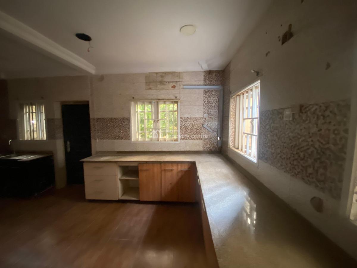 7-room Detached Duplex Ideal for Commercial Use, Ikeja, Lagos, Commercial Property for Rent
