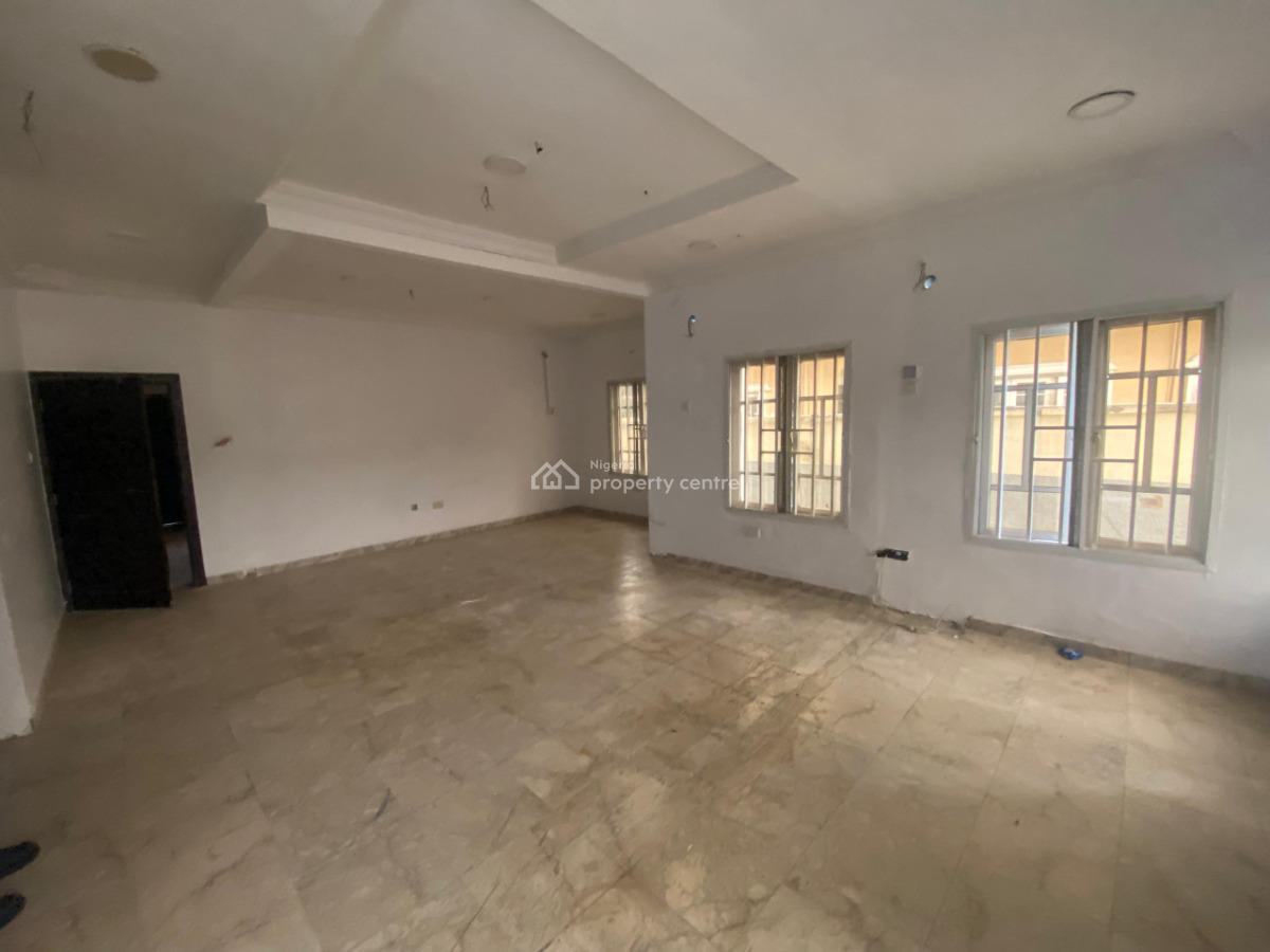 7-room Detached Duplex Ideal for Commercial Use, Ikeja, Lagos, Commercial Property for Rent