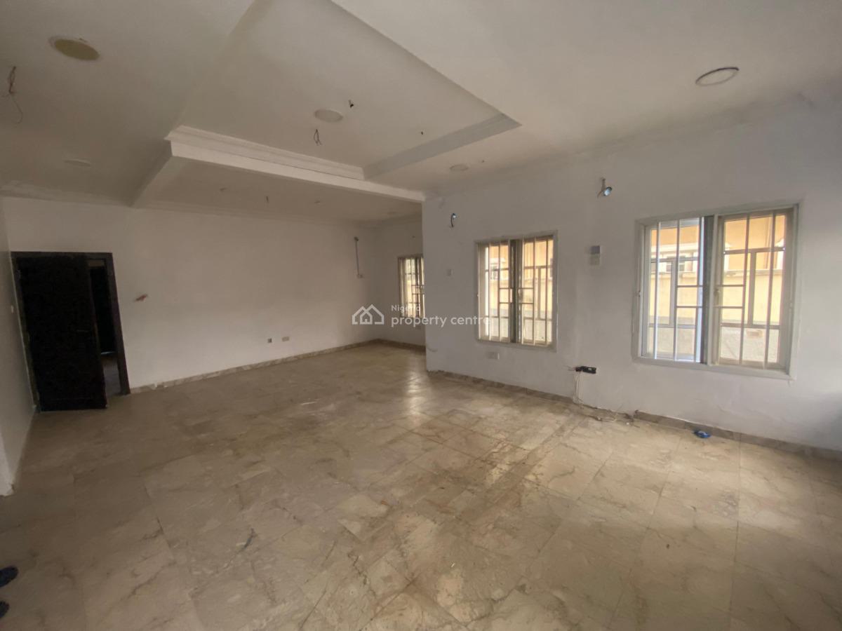 7-room Detached Duplex Ideal for Commercial Use, Ikeja, Lagos, Commercial Property for Rent