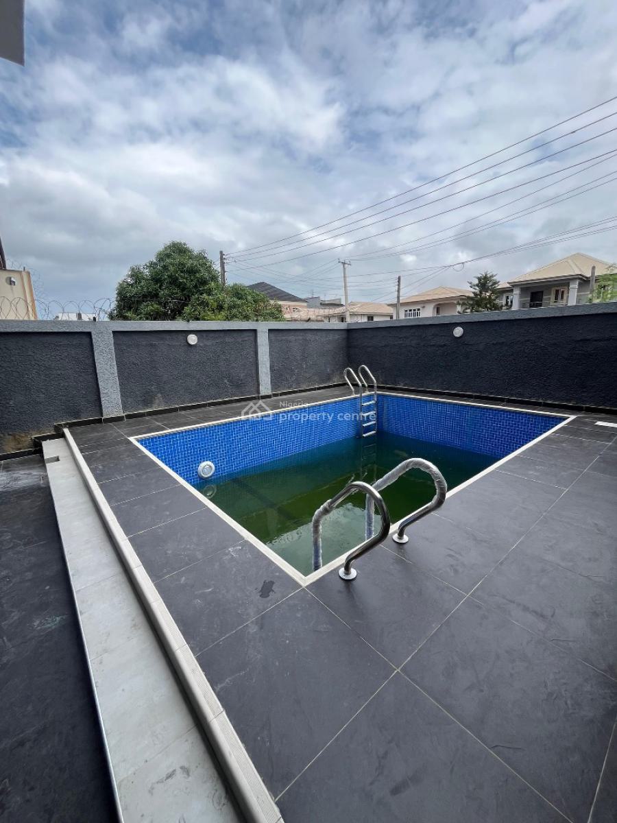 Elegant and Classy  2 Bedroom Apartment, Lekki Phase 1, Lekki, Lagos, House for Sale