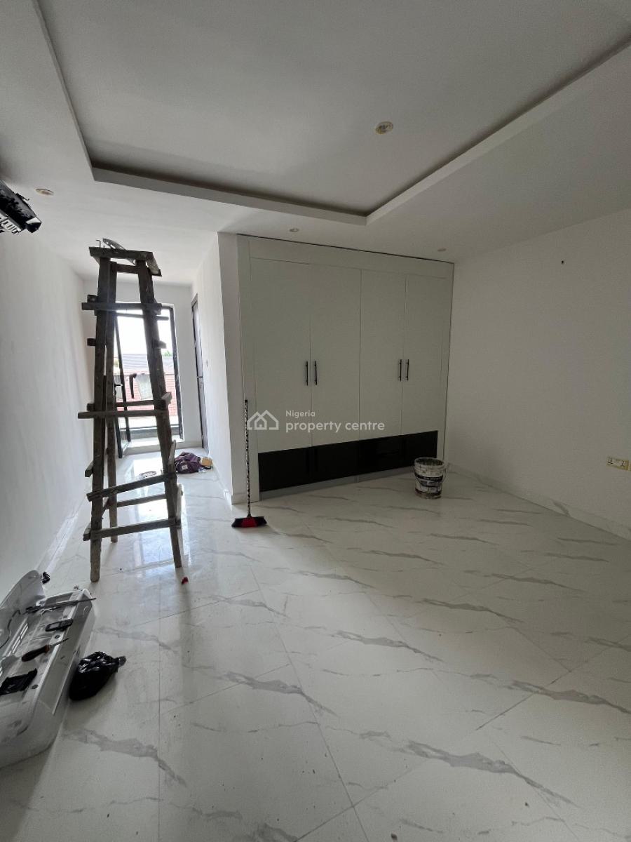Elegant and Classy  2 Bedroom Apartment, Lekki Phase 1, Lekki, Lagos, House for Sale