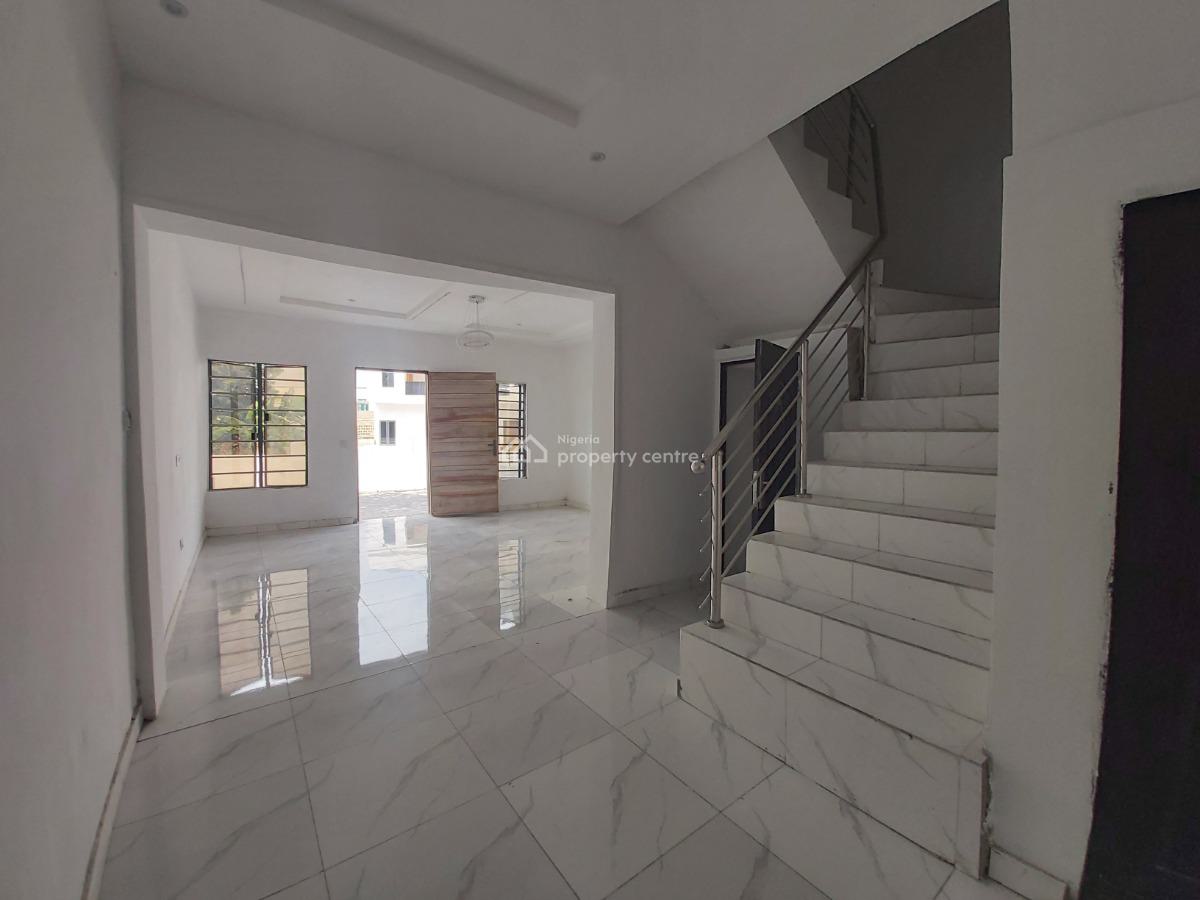 Well Built 3 Bedroom Duplex in a Secured Estate, Ajah, Lagos, Terraced Duplex for Sale