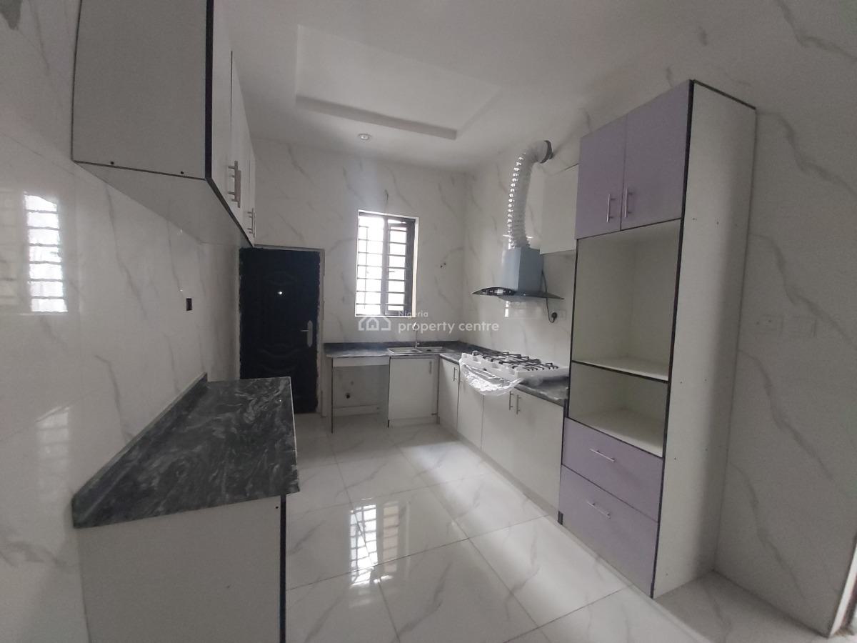 Well Built 3 Bedroom Duplex in a Secured Estate, Ajah, Lagos, Terraced Duplex for Sale