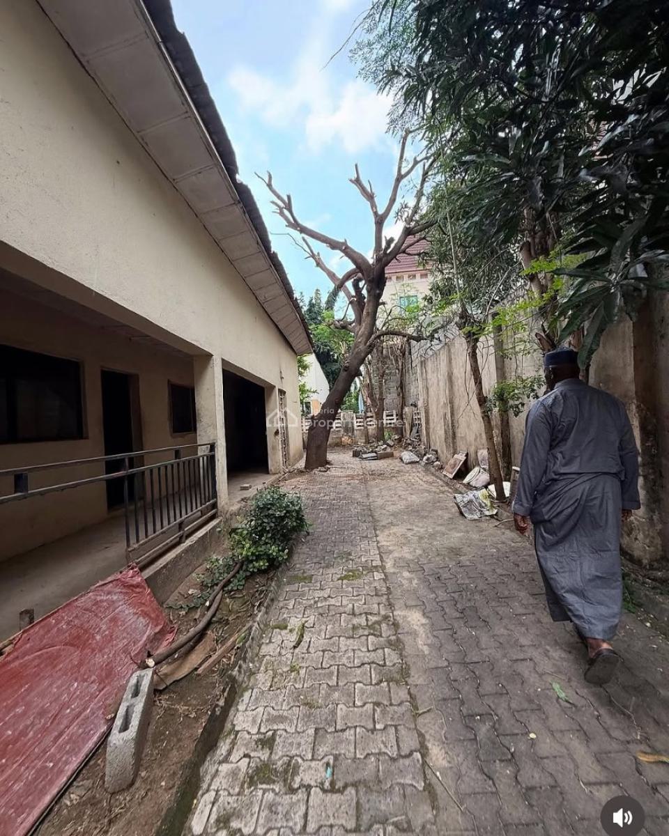 Spacious 5 Bedroom Detached Duplex with Bq, Maitama District, Abuja, Detached Duplex for Sale